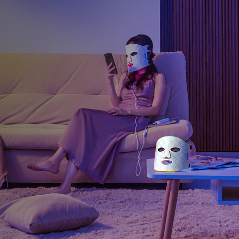 Red Light Therapy Mask 7-Color LED Face Mask Light Therapy With 850nm NIR